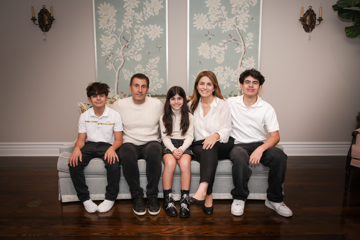 Arlene Family Session - Christmas 2025