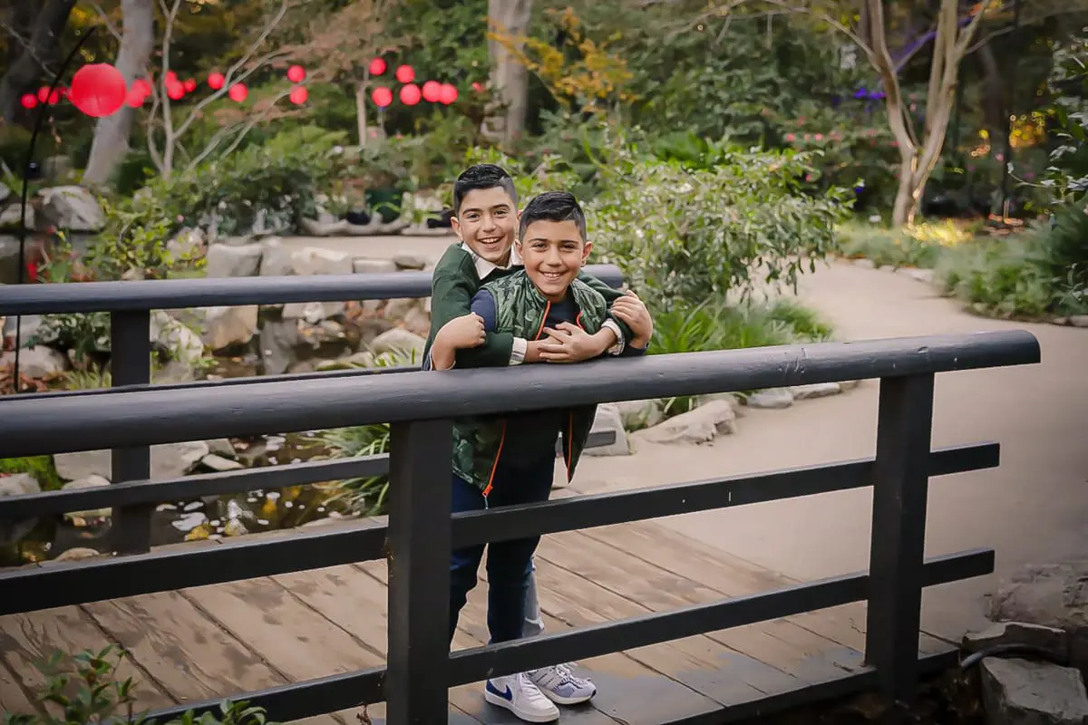 family holiday portraits descano gardens la canada family photographer 5