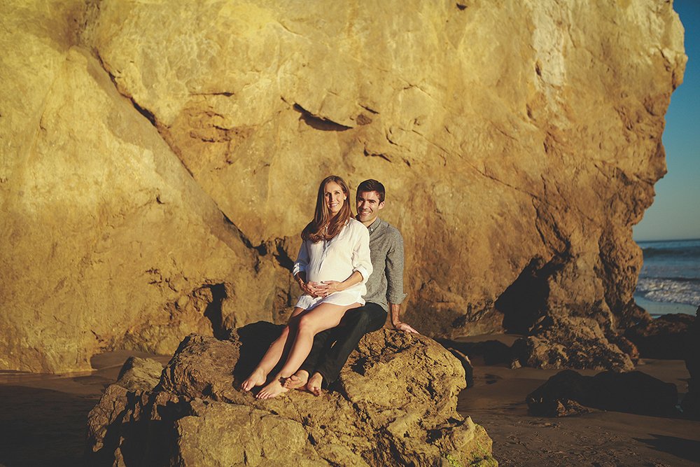 Maternity Photoshoot - Sitting on a rock in El Matador State Beach