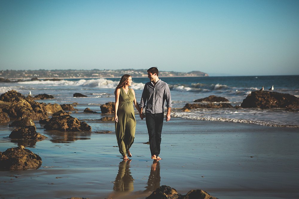 Maternity Photoshoot - Walking on the water in El Matador State Beach
