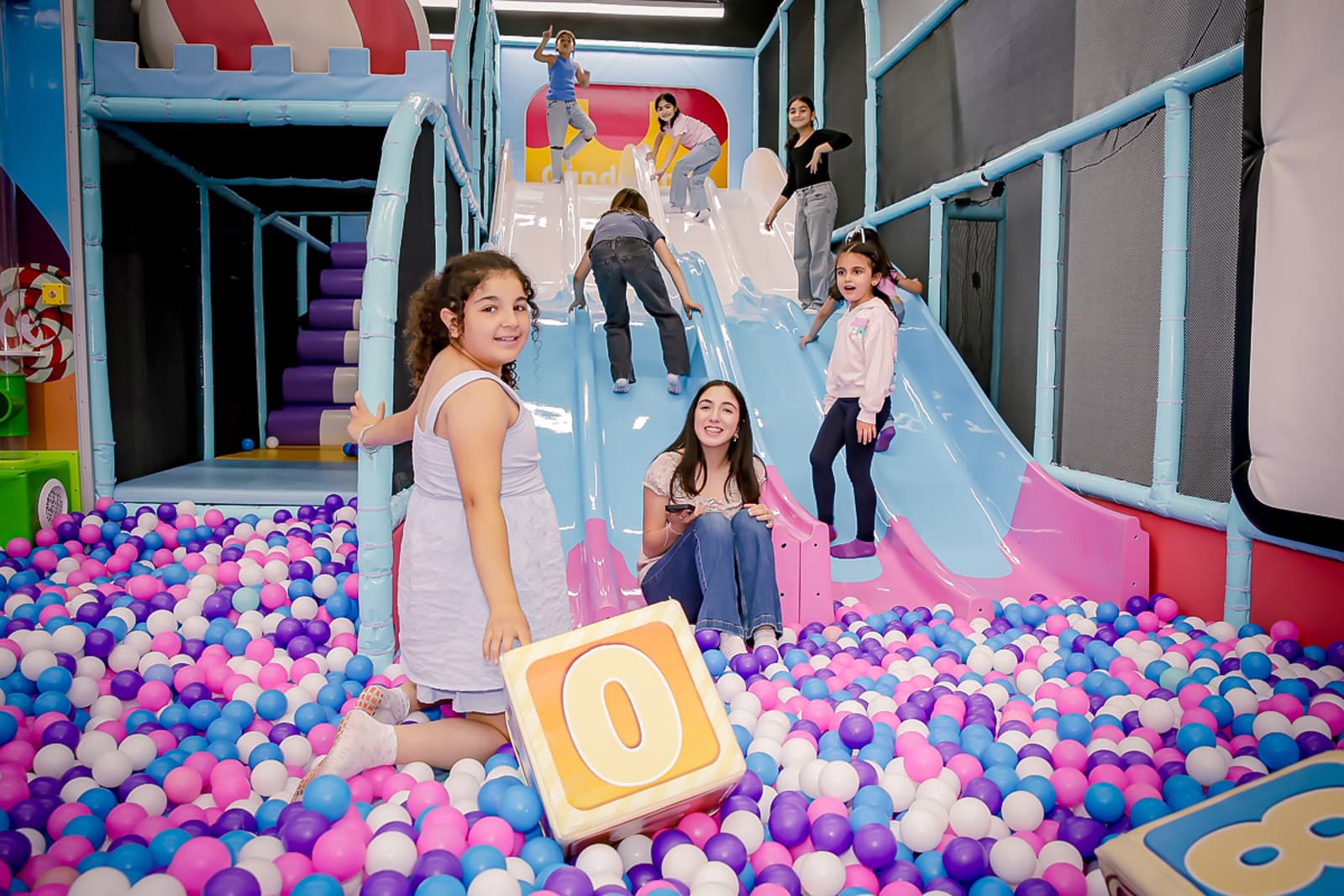 jacobs 5th birthday party candyland glendale photographer 038