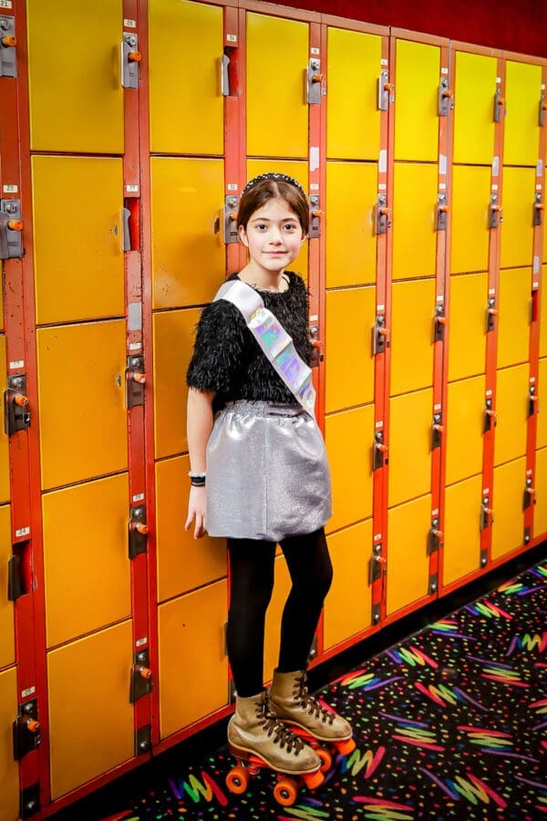 Glendale 10th Birthday Party Photographer-Moonlight Rollerway Glendale 10th Birthday Party Photographer-Moonlight Rollerway
