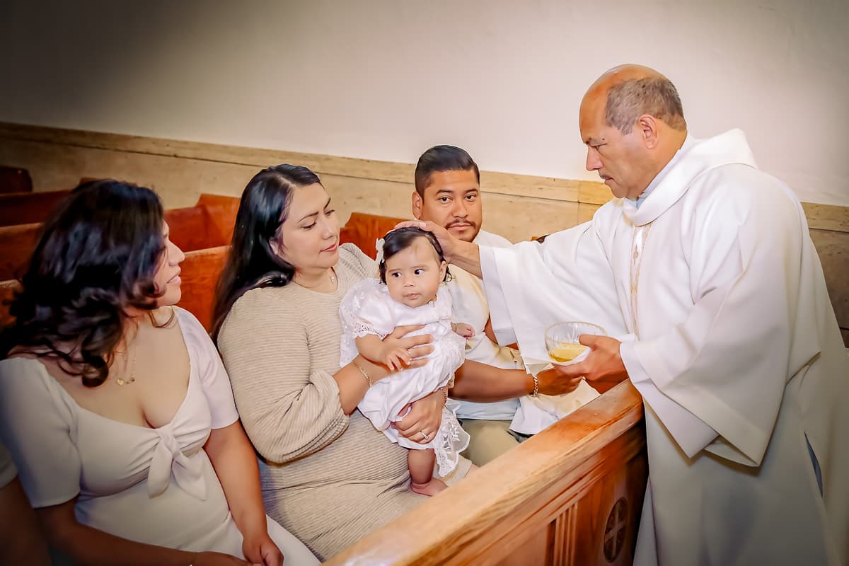 leandro and amelia los angeles baptism photographer placita olvera church 024