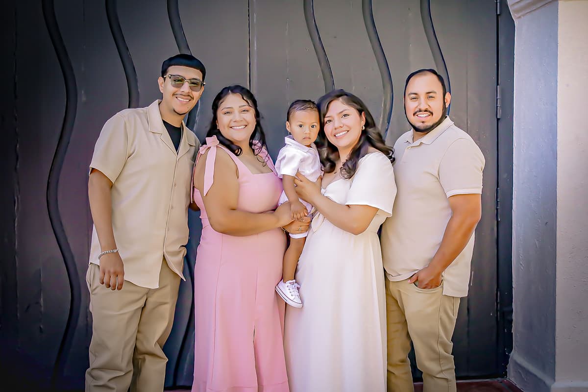 leandro and amelia los angeles baptism photographer placita olvera church 033